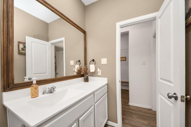 2835 Mistygate Court, Conroe, TX 77301