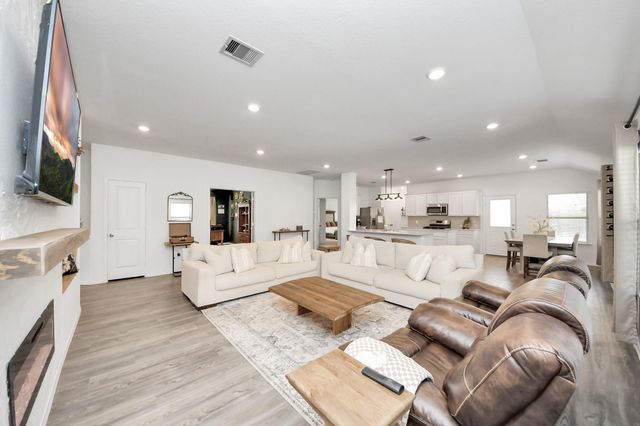 2835 Mistygate Court, Conroe, TX 77301