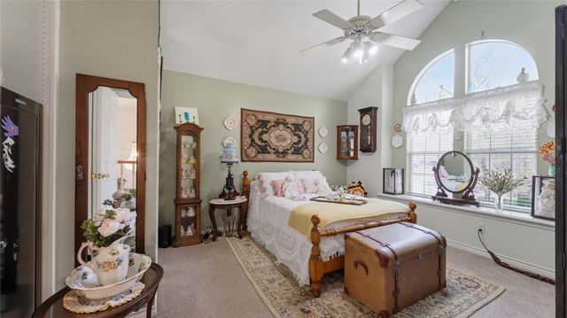 1923 Fairway Drive, Huntsville, TX 77340