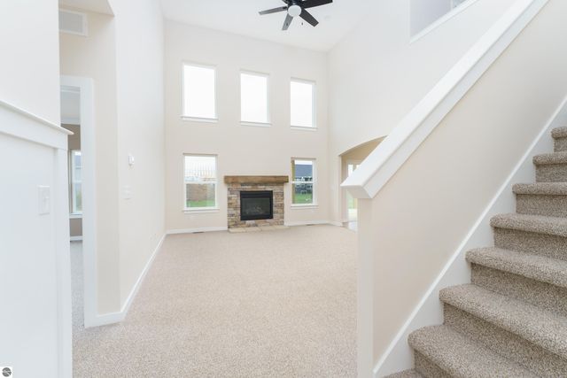 565 W Wildwood Drive, Owosso, MI 48867