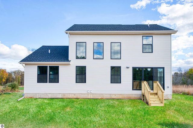 565 W Wildwood Drive, Owosso, MI 48867
