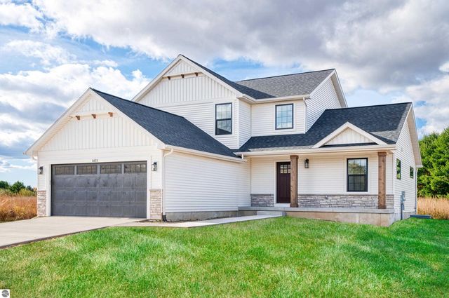565 W Wildwood Drive, Owosso, MI 48867