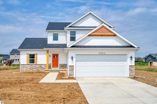 565 W Wildwood Drive, Owosso, MI 48867
