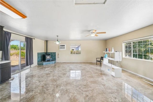 575 Lauresa, Hemet, CA 92544