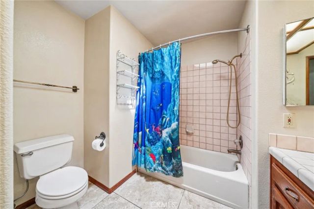 575 Lauresa, Hemet, CA 92544