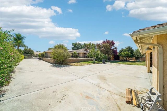 575 Lauresa, Hemet, CA 92544