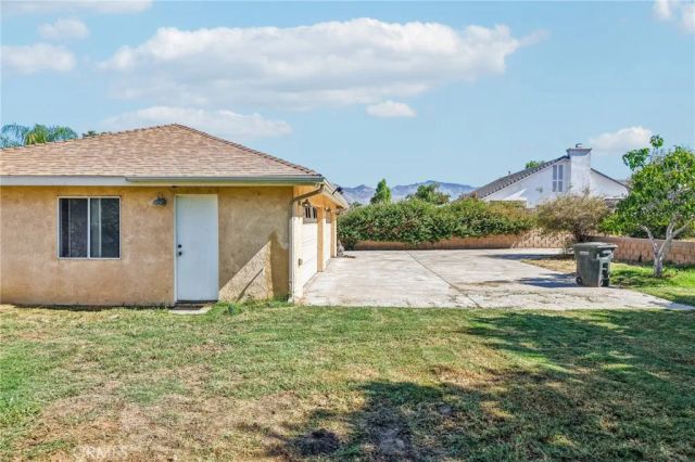 575 Lauresa, Hemet, CA 92544