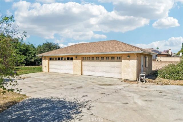575 Lauresa, Hemet, CA 92544
