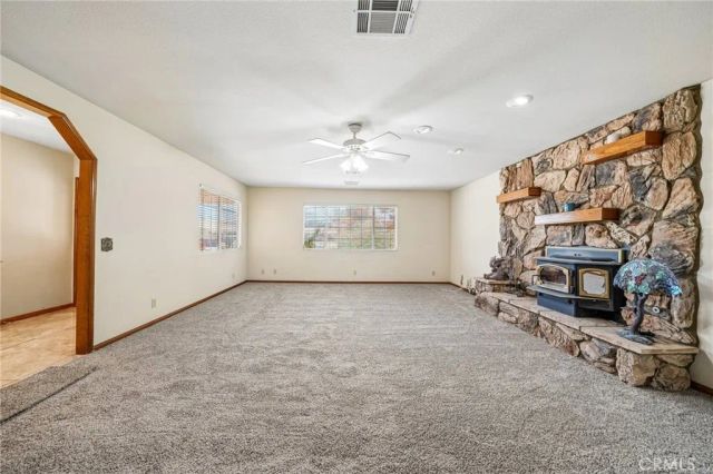 575 Lauresa, Hemet, CA 92544