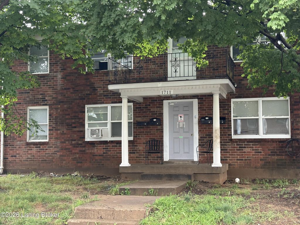 1711 Liberty Bell Way, Louisville, KY 40215