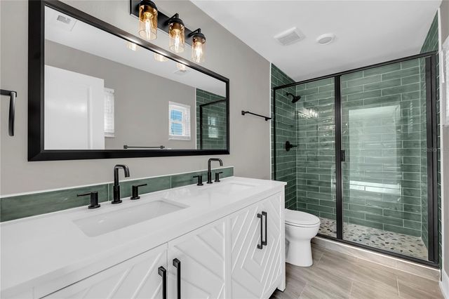 21161 KNOLLWOOD AVENUE, Port Charlotte, FL 33952