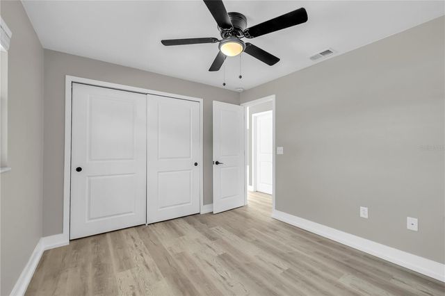 21161 KNOLLWOOD AVENUE, Port Charlotte, FL 33952