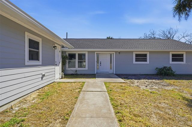 21161 KNOLLWOOD AVENUE, Port Charlotte, FL 33952