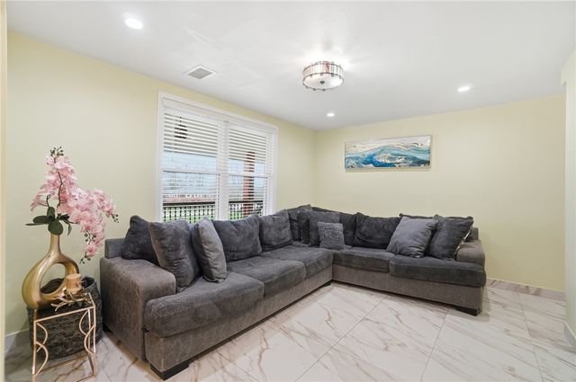 3935 Anthony Lane, Franklin, OH 45005