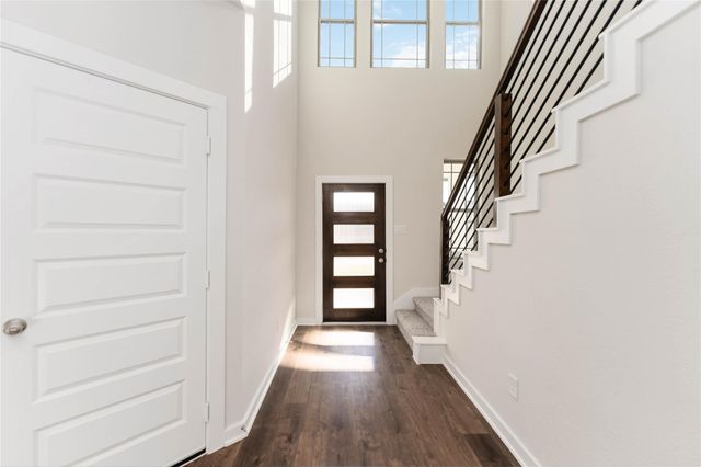 1063 Indian Paint Drive, Bellville, TX 77418