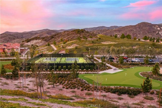 137 Oakstone, Irvine, CA 92618