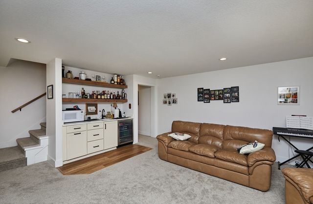 814 SW Prairie Trail Parkway, Ankeny, IA 50023