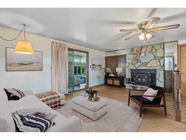 201 Namaqua Rd, Loveland, CO 80537