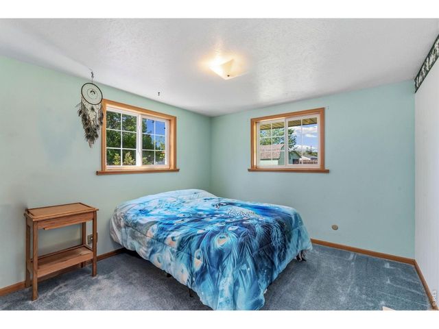 201 Namaqua Rd, Loveland, CO 80537
