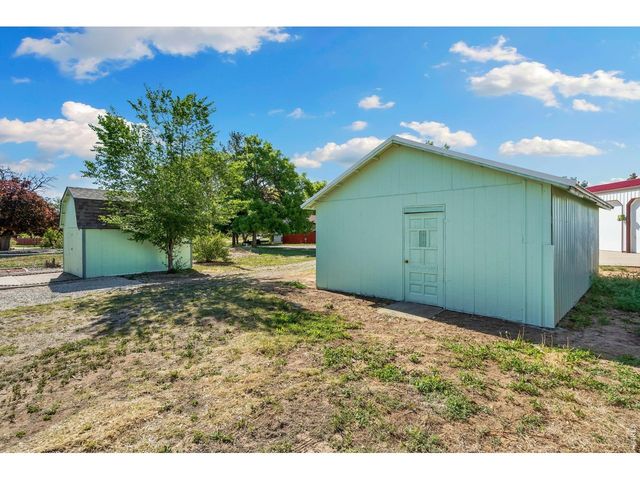 201 Namaqua Rd, Loveland, CO 80537