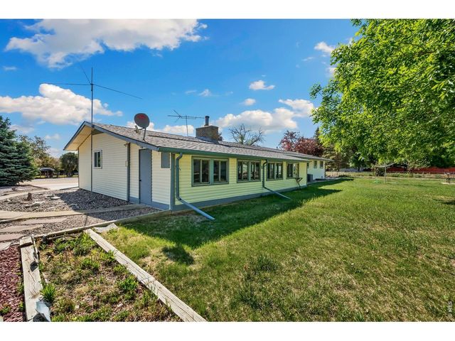 201 Namaqua Rd, Loveland, CO 80537