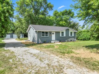 2315 Williamsport Pike, Columbia, TN 38401