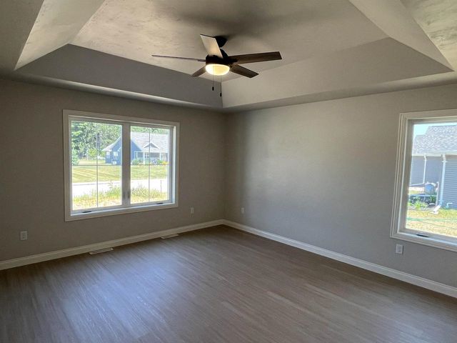 1970 PENNY LANE, New London, WI 54961