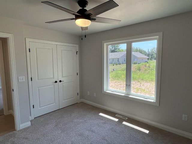 1970 PENNY LANE, New London, WI 54961