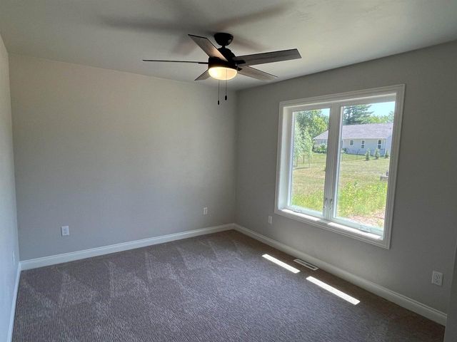 1970 PENNY LANE, New London, WI 54961