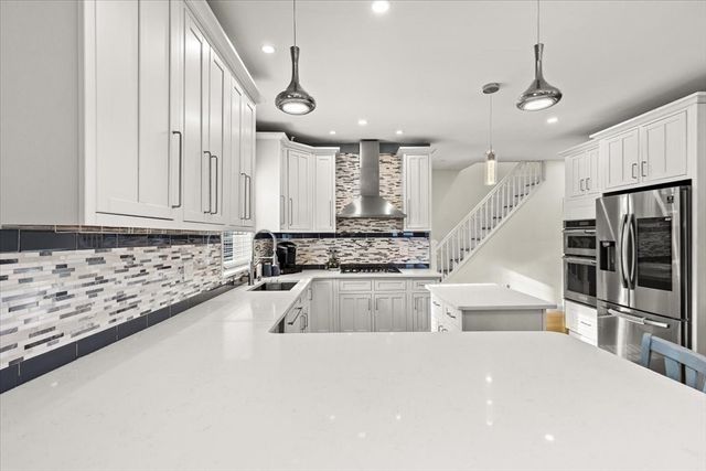 6 Arion St, Boston, MA 02125