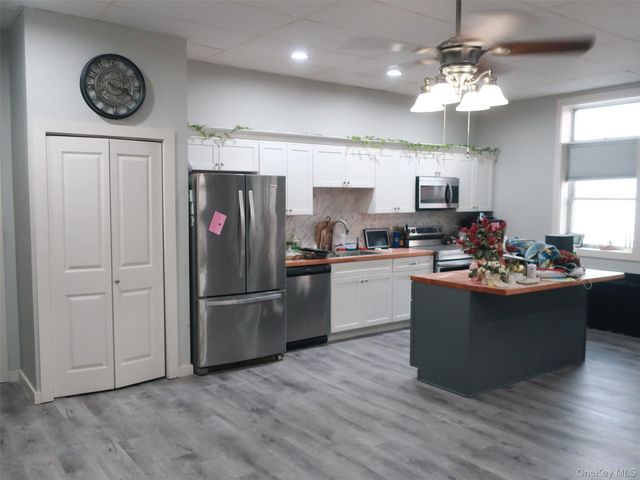 15 Goshen Avenue 2, Washingtonville, NY 10992