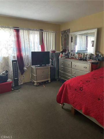 18535 Bryant, Northridge, CA 91324