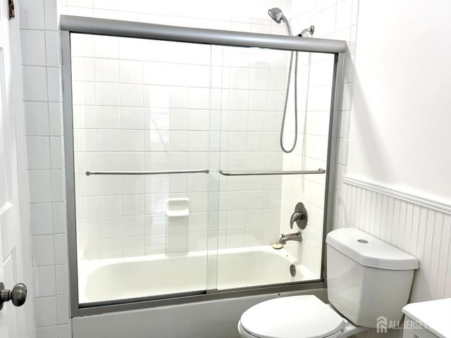 202 Pennsylvania Way, North Brunswick, NJ 08902