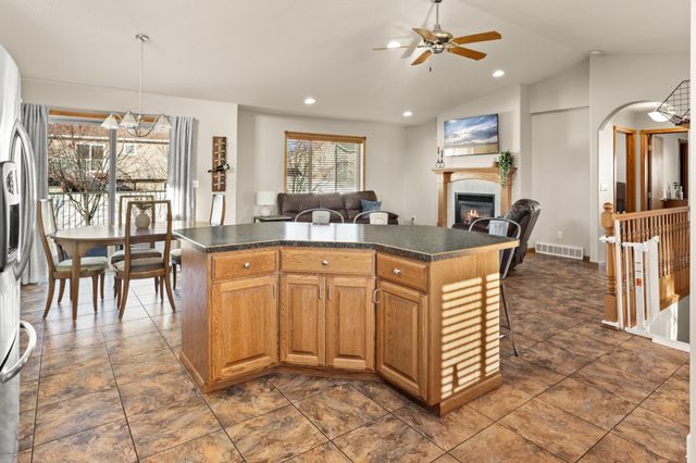 3737 Harrison Street S, Fargo, ND 58104