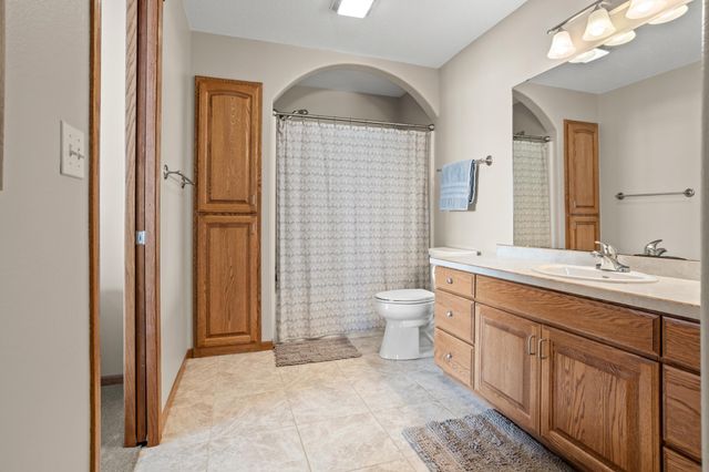 3737 Harrison Street S, Fargo, ND 58104