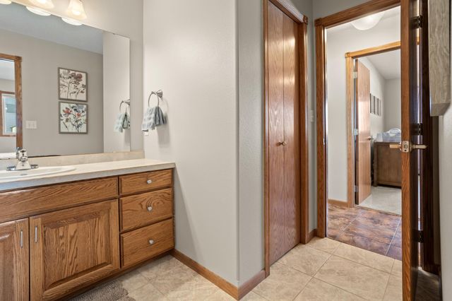 3737 Harrison Street S, Fargo, ND 58104