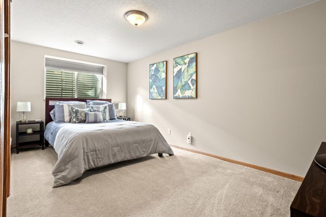 3737 Harrison Street S, Fargo, ND 58104