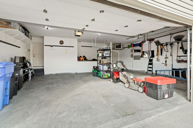 3737 Harrison Street S, Fargo, ND 58104