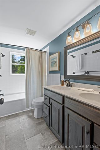 1228 Westwood Lane, New Albany, IN 47150