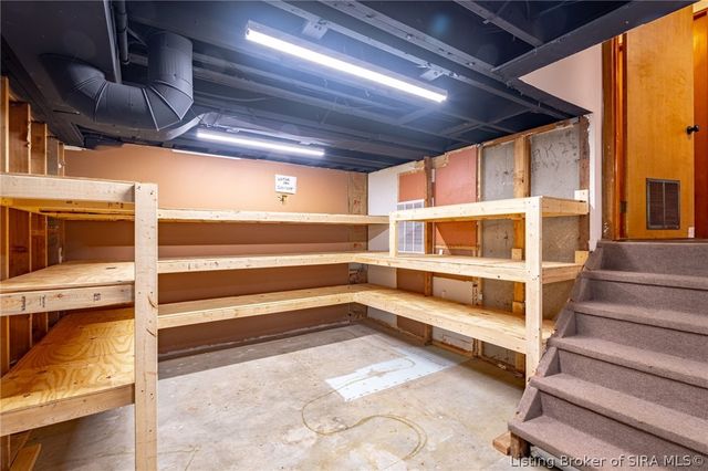 1228 Westwood Lane, New Albany, IN 47150