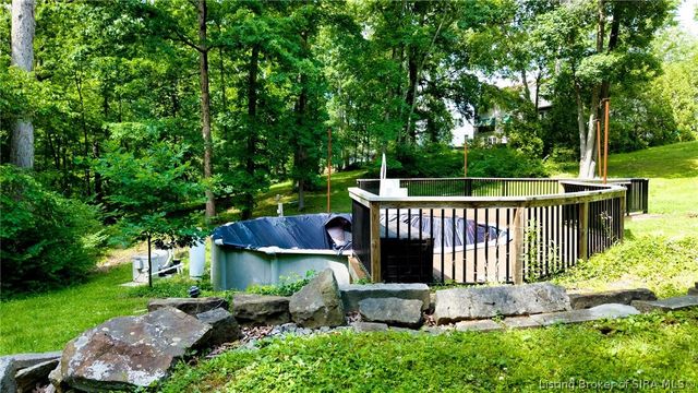1228 Westwood Lane, New Albany, IN 47150