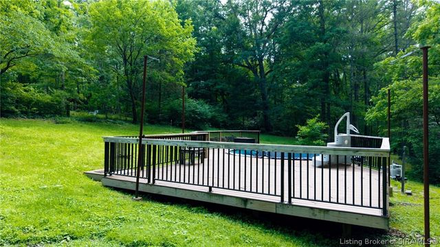 1228 Westwood Lane, New Albany, IN 47150