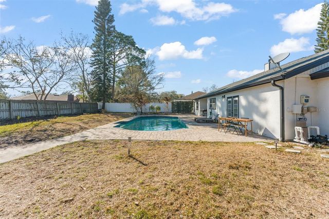 6341 EDGE O GROVE CIRCLE, Orlando, FL 32819