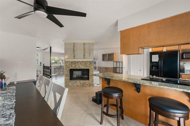 6341 EDGE O GROVE CIRCLE, Orlando, FL 32819