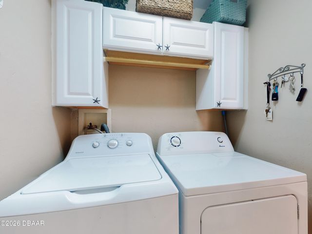 1305 Wayne Avenue, New Smyrna Beach, FL 32168