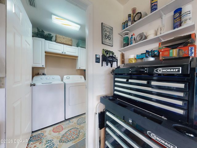 1305 Wayne Avenue, New Smyrna Beach, FL 32168