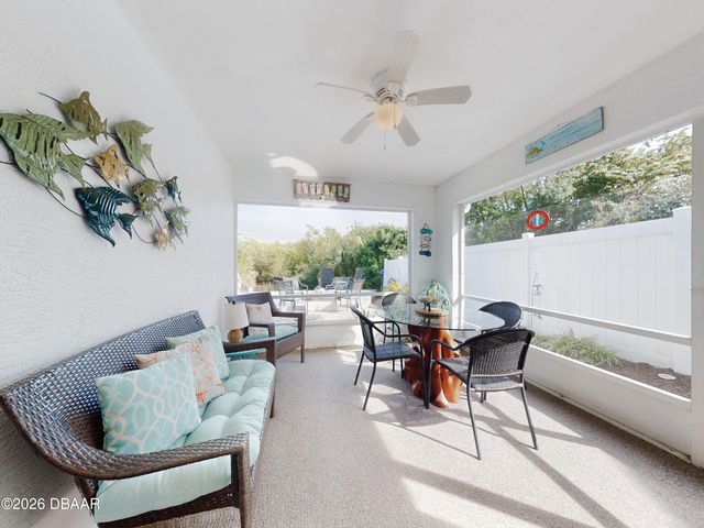 1305 Wayne Avenue, New Smyrna Beach, FL 32168