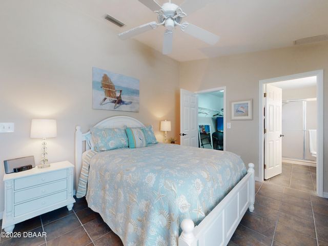 1305 Wayne Avenue, New Smyrna Beach, FL 32168