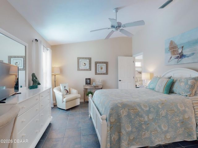 1305 Wayne Avenue, New Smyrna Beach, FL 32168