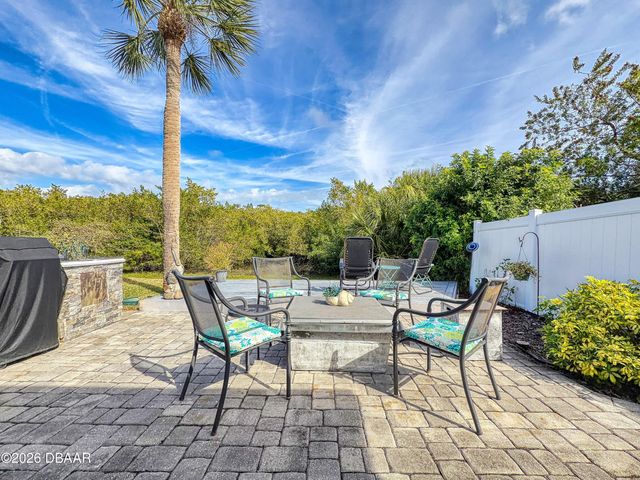 1305 Wayne Avenue, New Smyrna Beach, FL 32168